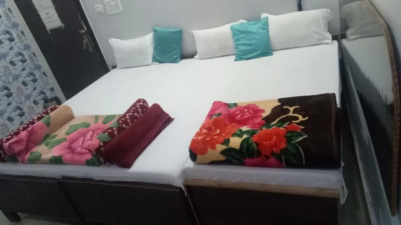 ***  Hotel Giriraj Inn Βαρανάσι Ινδία
